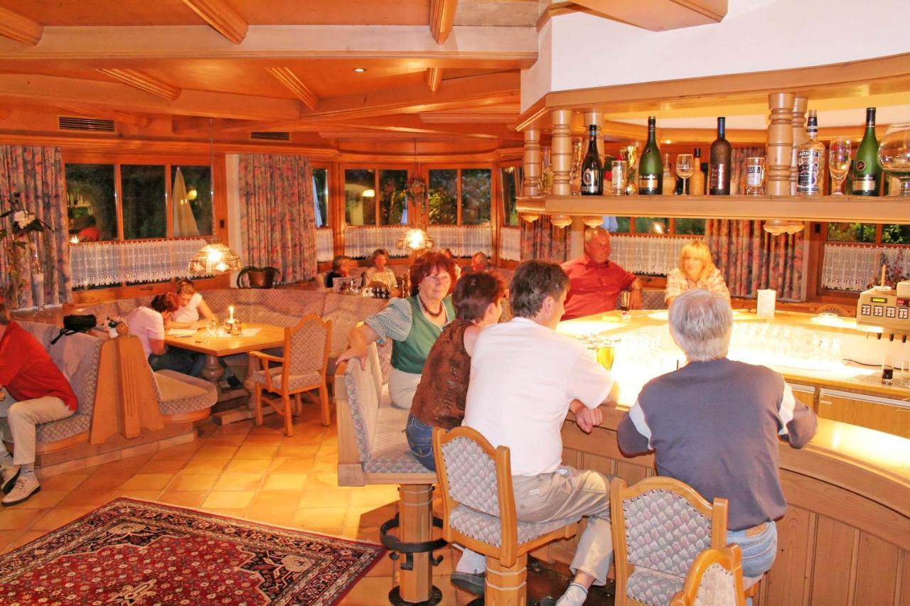 Hotel Kajetansbruecke Pfunds Esterno foto